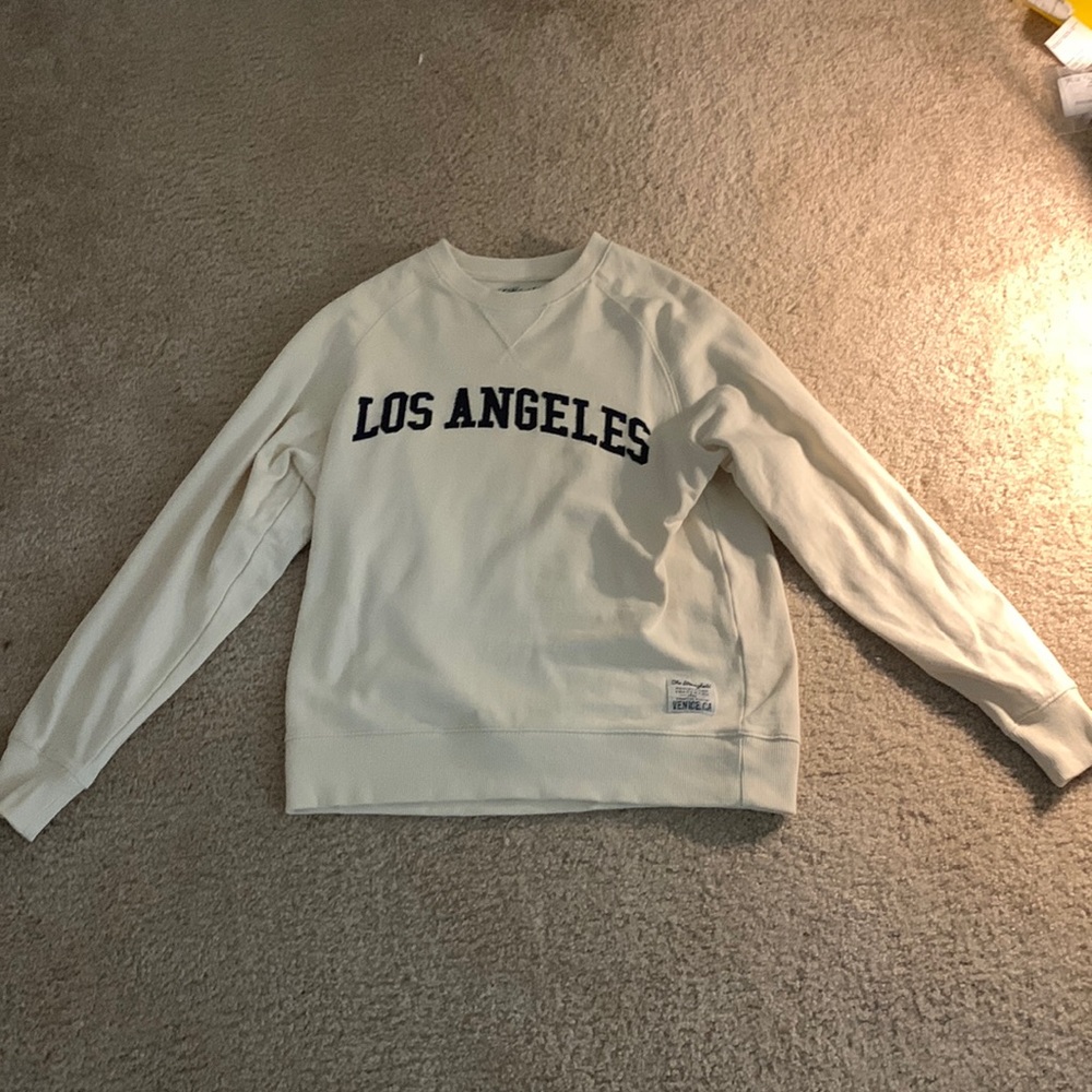 los angeles sweatshirt, never worn, no stains, brand new